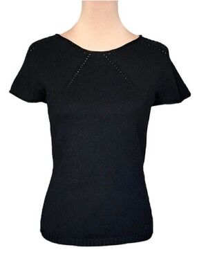 Burberry London Sweater Top Sz.M Black 100% Wool Knit Short Sleeve Basic Classic